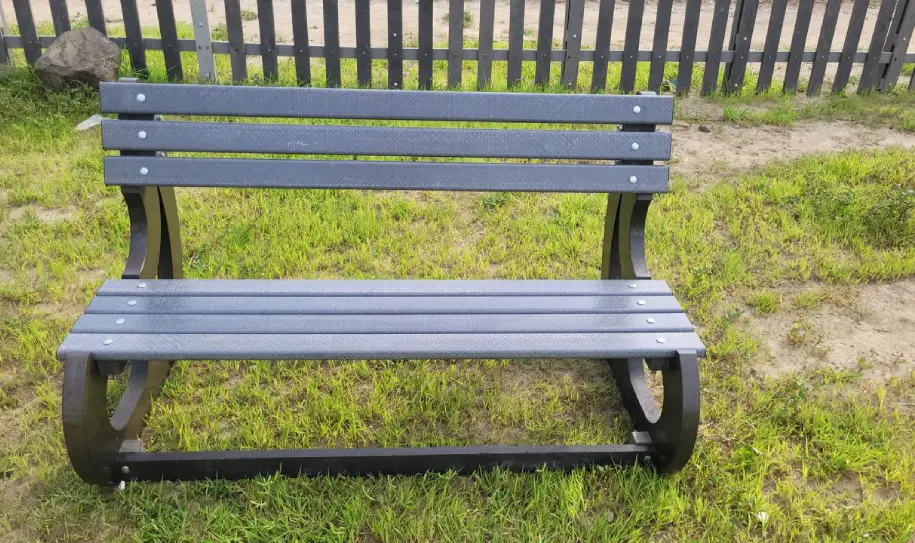 INFIN ReBench – Outdoor Public Bench