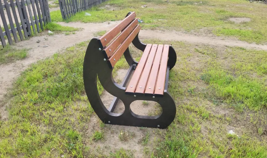 INFIN ReBench – Outdoor Public Bench